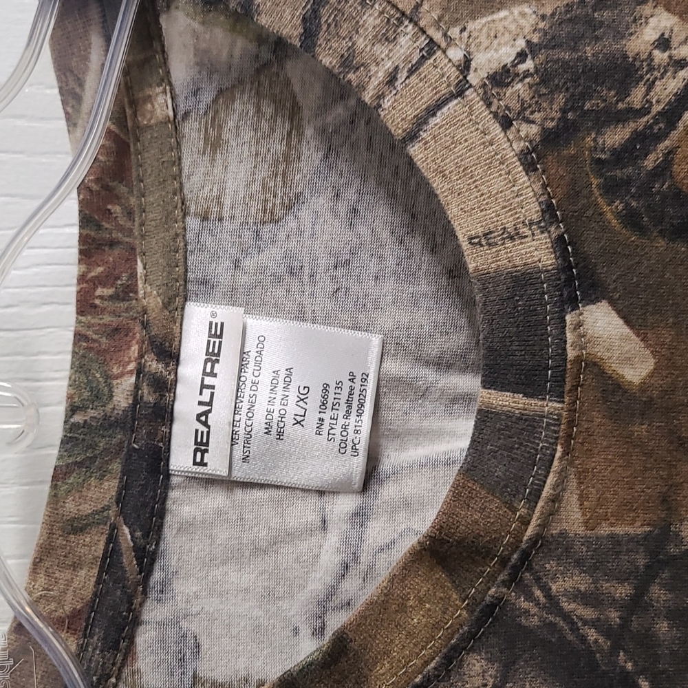 Realtree Tee - Picture 3 of 5